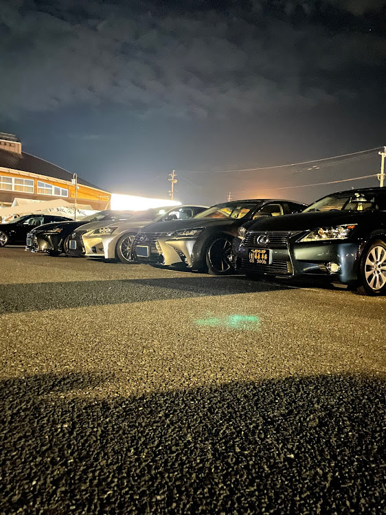 スカイラインのナイトMT・スカイラインv37・夜会・篠原車体に関するカスタム事例の投稿画像5枚目