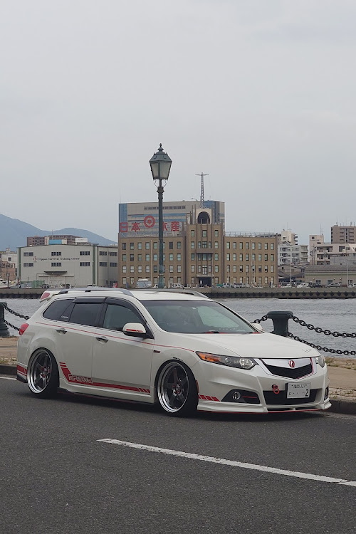 アコードツアラーのいつもいいね＆コメントありがとうございます🥰・ゴールデンウィークに関するカスタム事例の投稿画像1枚目