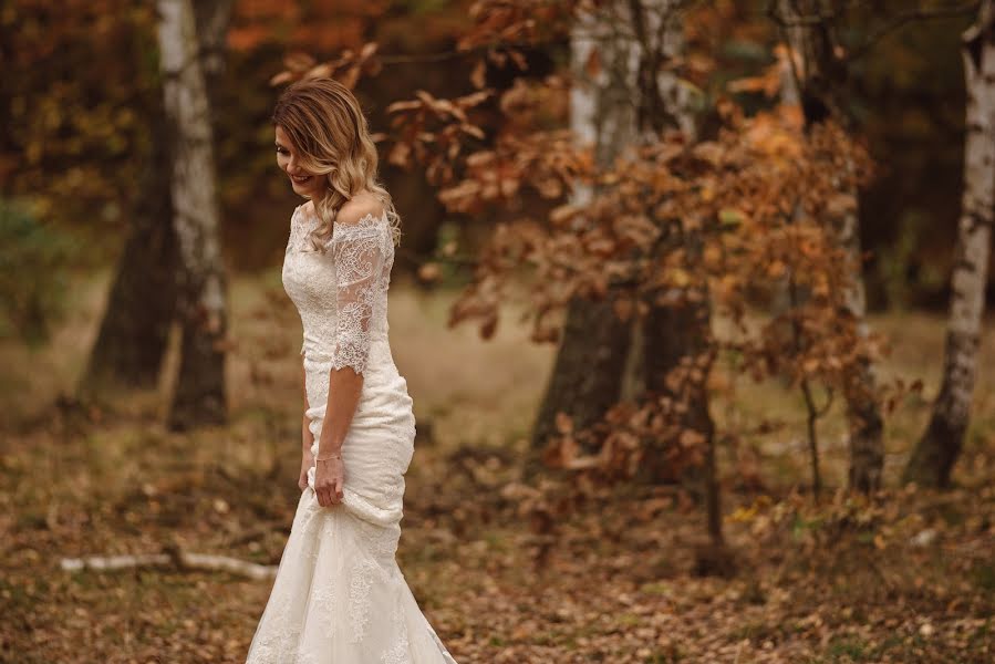 Fotografo di matrimoni Krzysztof Serafiński (serafinski). Foto del 3 novembre 2017