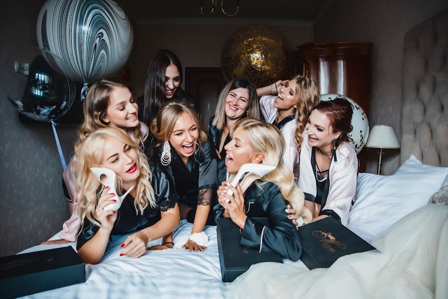 Wedding photographer Denis Osipov (svetodenru). Photo of 2 October 2019