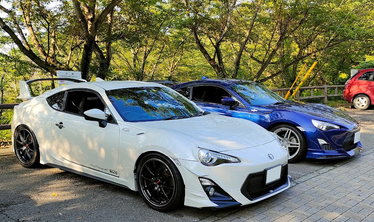 86の桜山中央公園・ドライブに関するカスタム事例の投稿画像1枚目
