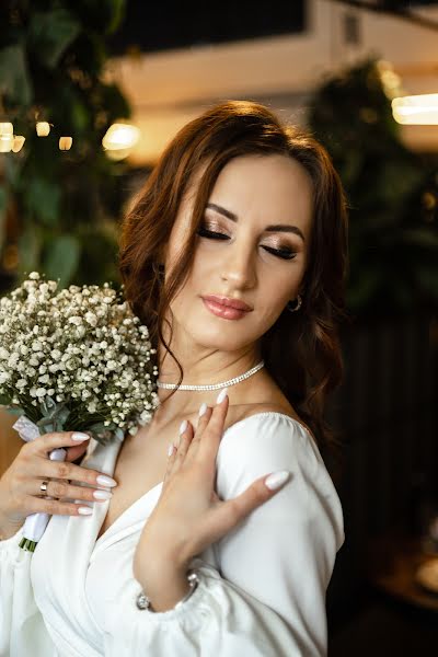 Fotograful de nuntă Elena Aza (azalenaa). Fotografia din 1 aprilie 2022