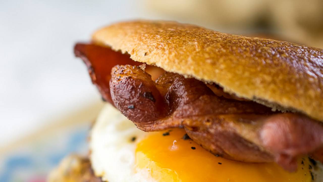 Bacon Egg Cheese Bagel Sandwich Meal Prep Recipe - The Gunny Sack