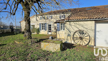 maison à Coulgens (16)