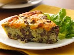 Impossibly Easy Cheeseburger Pie (Gluten Free) was pinched from <a href="http://www.bettycrocker.com/recipes/impossibly-easy-cheeseburger-pie-gluten-free/d85099e2-c64c-4328-9206-a8ffc3483710" target="_blank">www.bettycrocker.com.</a>