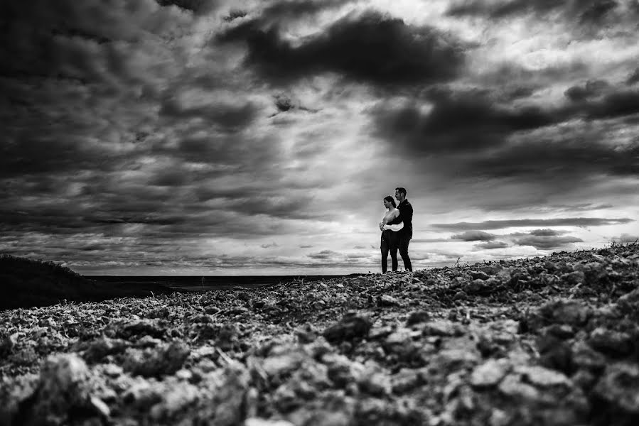 Wedding photographer Gábor Badics (badics). Photo of 18 March 2019