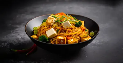 Hakka Chowmein