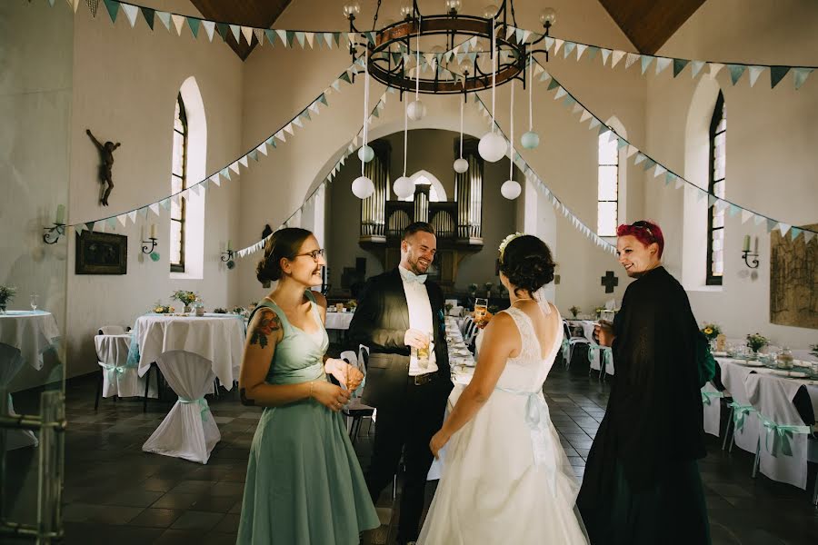 Fotografo di matrimoni Yuliya Bahr (ulinea). Foto del 16 giugno 2022