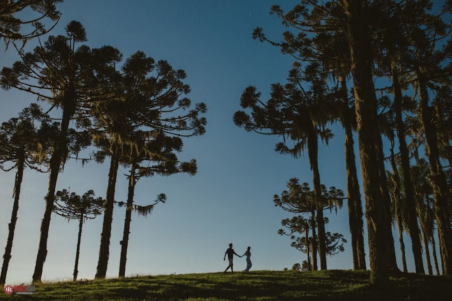 Fotografer pernikahan Bruna Roos Fotografia (brunaroosfotogr). Foto tanggal 21 April 2018