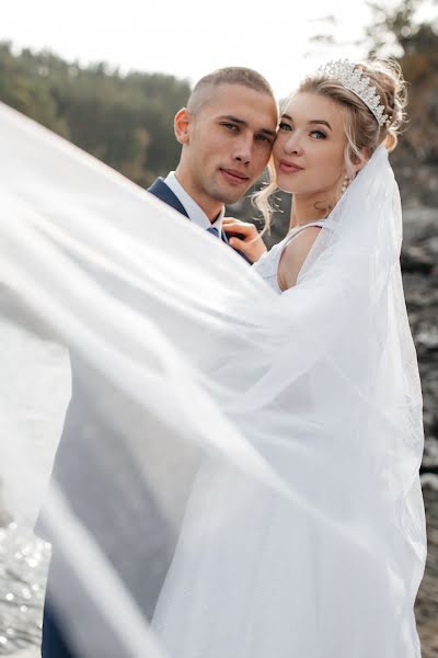 Fotógrafo de casamento Raushan Verzhbickaya (raushanv). Foto de 29 de março 2021
