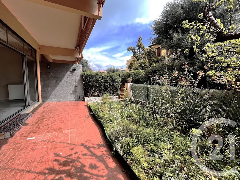 Vente appartement 3 pièces 64.7 m² à Roquebrune-Cap-Martin (06190), 430 000 €