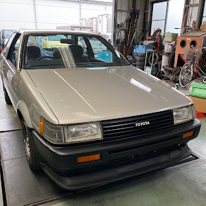 カローラレビン AE85