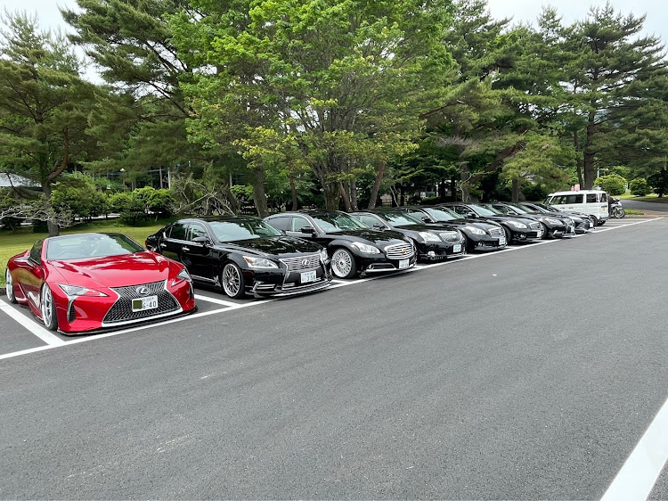 LSのLS・LC・シーマ・フーガに関するカスタム事例の投稿画像4枚目