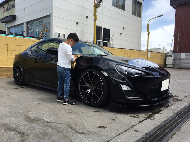86の86・洗車・休日の過ごし方・コロナウイルスに負けるなに関するカスタム事例の投稿画像1枚目