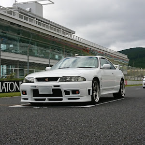 スカイライン GT-R BCNR33