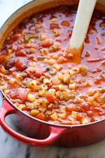 Olive Garden Pasta e Fagioli was pinched from <a href="http://damndelicious.net/2014/05/17/olive-garden-pasta-e-fagioli/" target="_blank">damndelicious.net.</a>