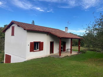 maison à Saint-Pée-sur-Nivelle (64)