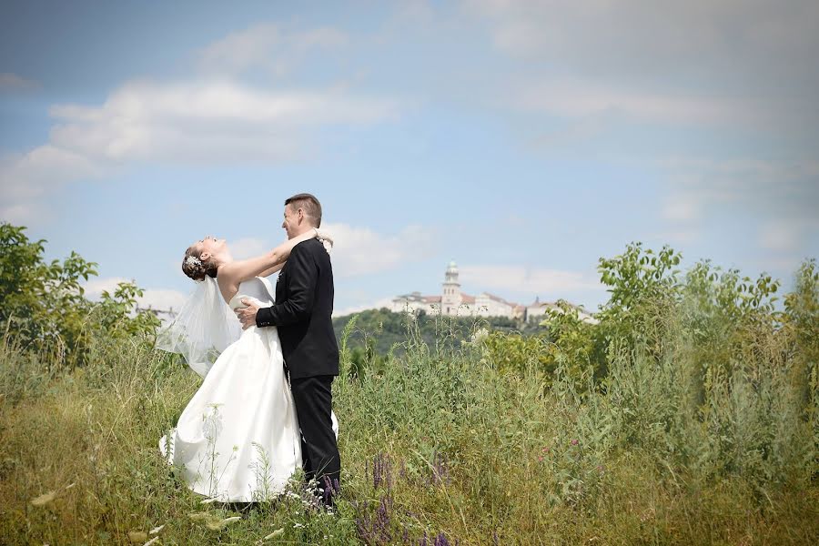 Hochzeitsfotograf Rita Magdács-Végh (magdacs-vegh). Foto vom 3. März 2019