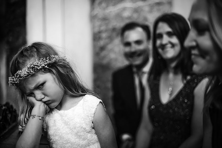 Fotógrafo de bodas Simona Smrckova (weddphotobysims). Foto del 26 de noviembre 2019