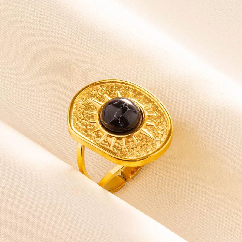 Anillo de Acero Inoxidable Titanio Geométrico para Mujer y Hombre Estilo Retro Joyería Elegante Resistente y Duradera Diseño Moderno y Atemporal