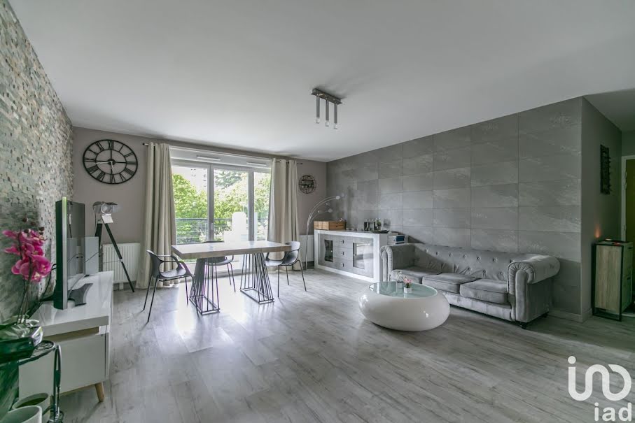 Vente appartement 4 pièces 92 m² à Rosny-sous-Bois (93110), 365 000 €