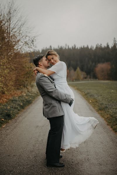 Fotografo di matrimoni Viktoria Liashenko (liashenkophoto). Foto del 18 novembre 2022