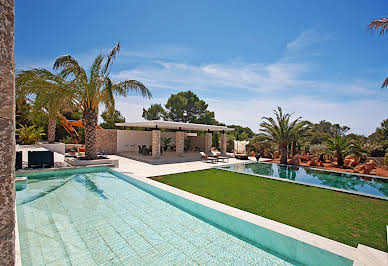 Maison avec jardin et terrasse 3