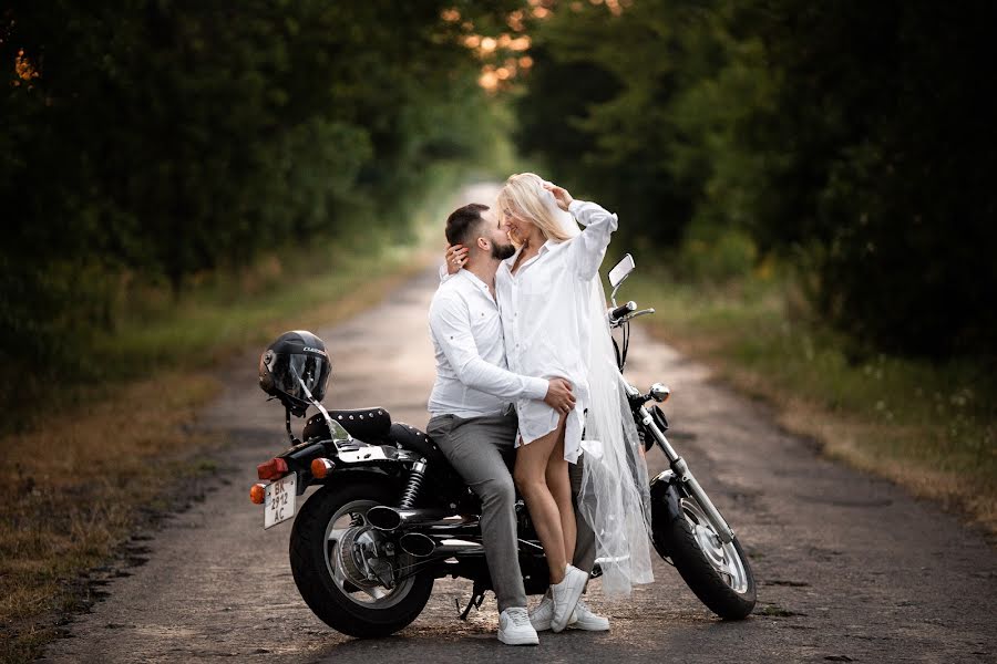 Nhiếp ảnh gia ảnh cưới Andrey Robitnickiy (andronavt). Ảnh của 30 tháng 12 2020