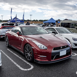 NISSAN GT-R R35