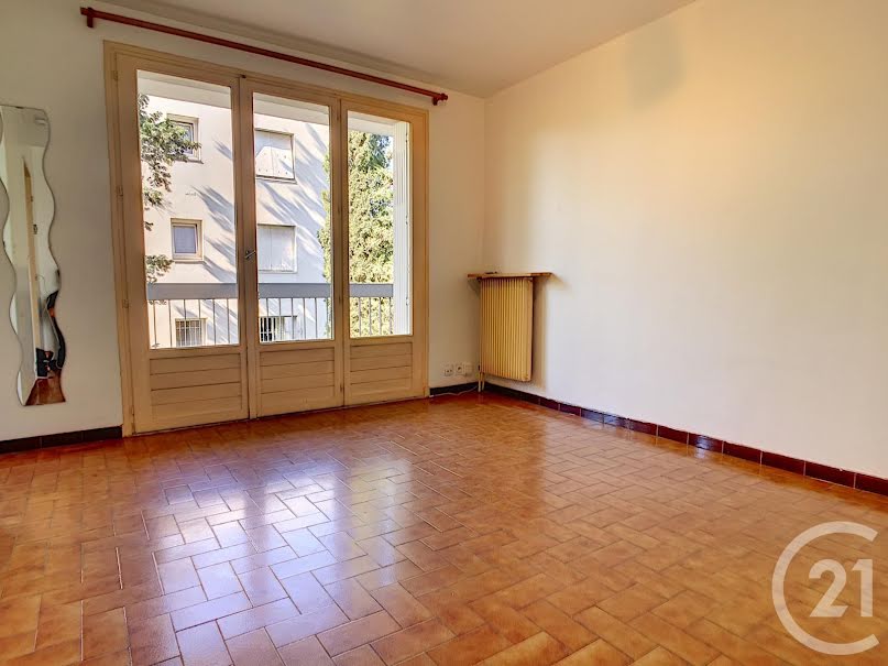 Location  appartement 1 pièce 26 m² à Montpellier (34000), 580 €