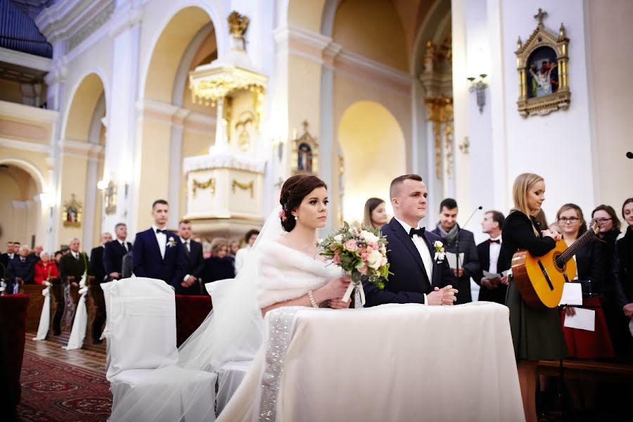 Fotógrafo de bodas Katarzyna Wereszczyńska (onelightlukow). Foto del 24 de febrero 2020