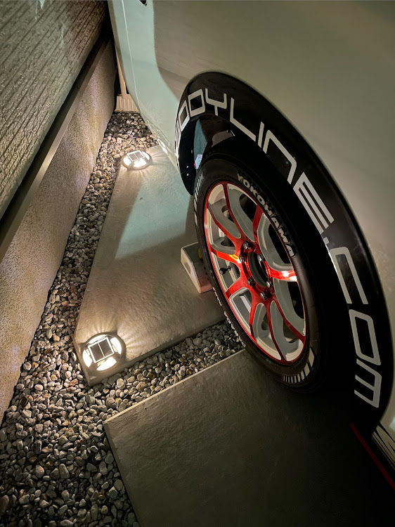 NV350キャラバンのパーキングマーカー・LEDウインカー交換・６月もよろしくお願いします・ドライブに関するカスタム事例の投稿画像5枚目