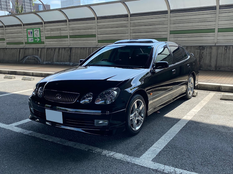アリストのアリスト・ISF・洗車・後のビール　笑に関するカスタム事例の投稿画像1枚目