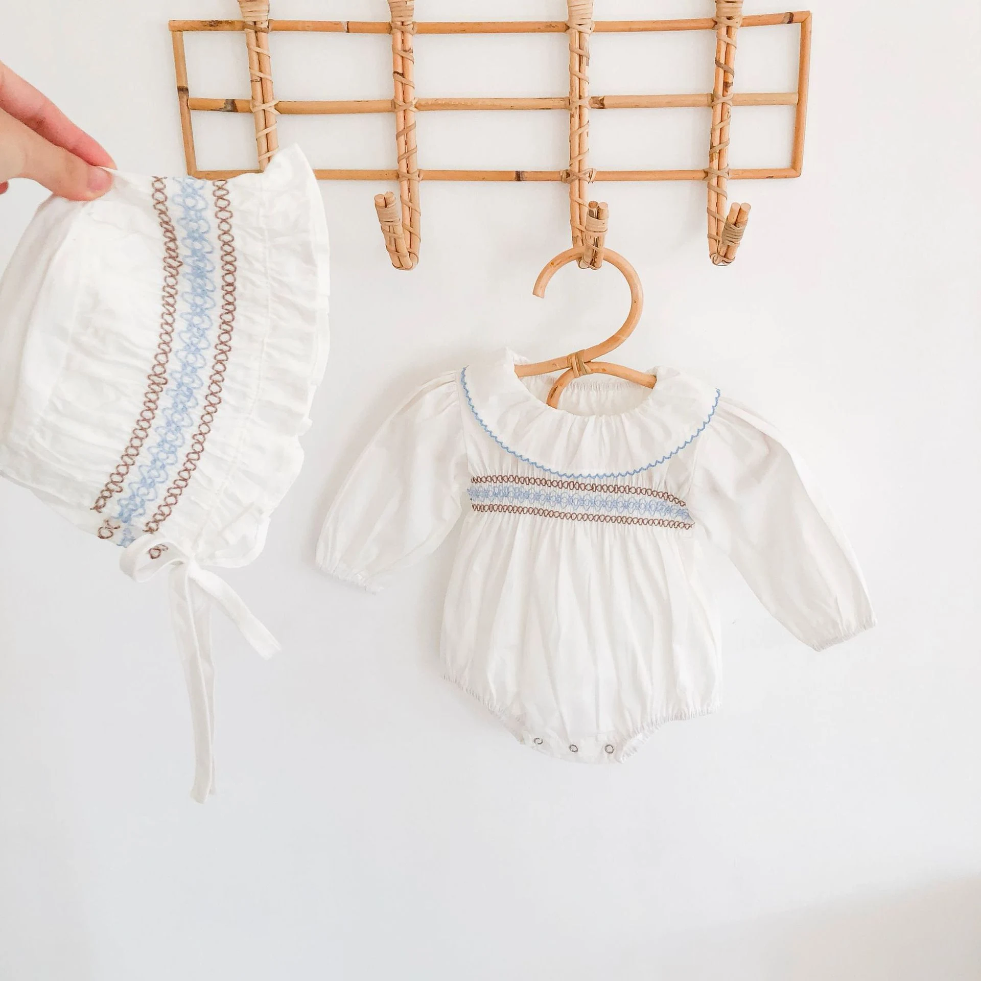Title 1, Baby prinsessen romper met lotusblad kraag, lan...