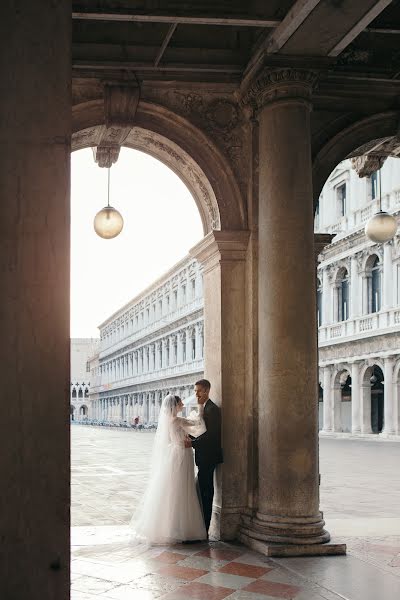 Fotógrafo de bodas Yuliya Miro (yuliamiro). Foto del 23 de enero 2023