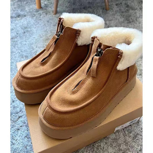 Title 3, Womens Fashion Front Zipper Wool Boots. Stylis...