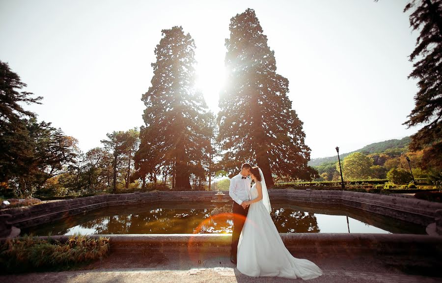 Fotógrafo de bodas Usein Khalilov (usein). Foto del 5 de abril 2018