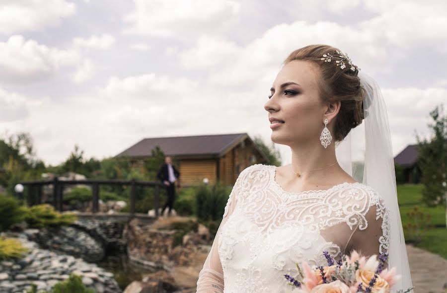 Wedding photographer Natalya Tiunova (natalitiunova75). Photo of 14 February 2020