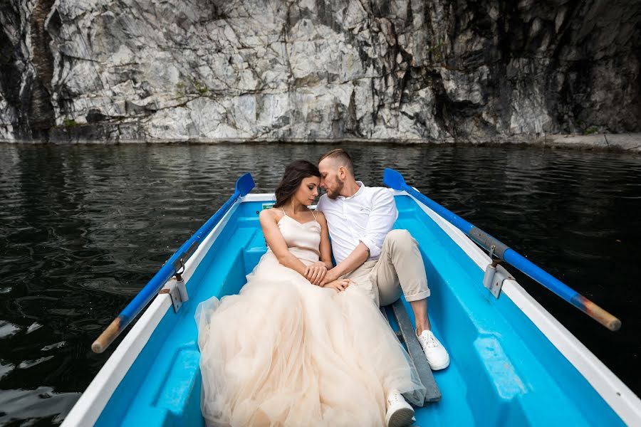 Wedding photographer Rinat Kuyshin (rinatkuyshin). Photo of 21 September 2017