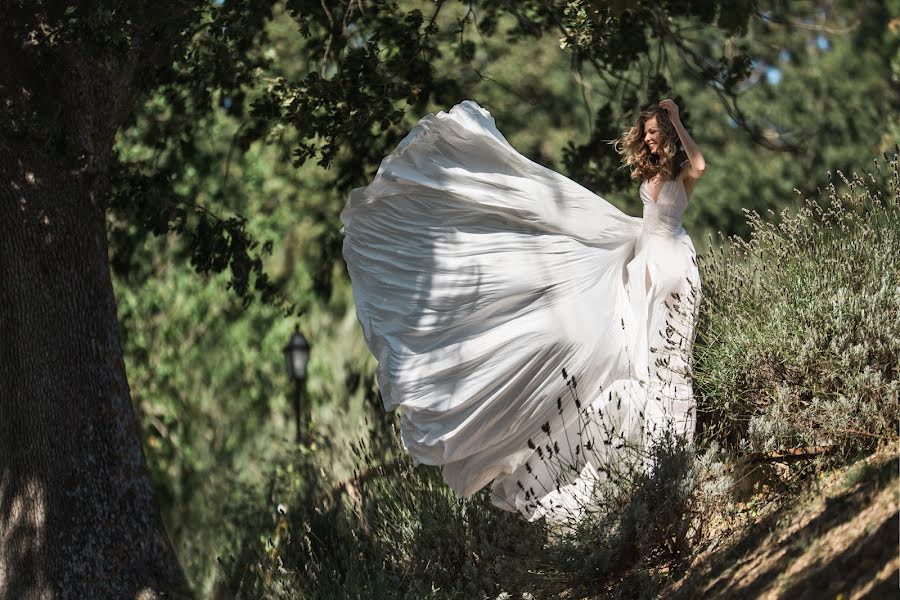 Wedding photographer Galina Nabatnikova (nabat). Photo of 17 November 2018