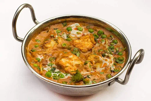 Matar Paneer