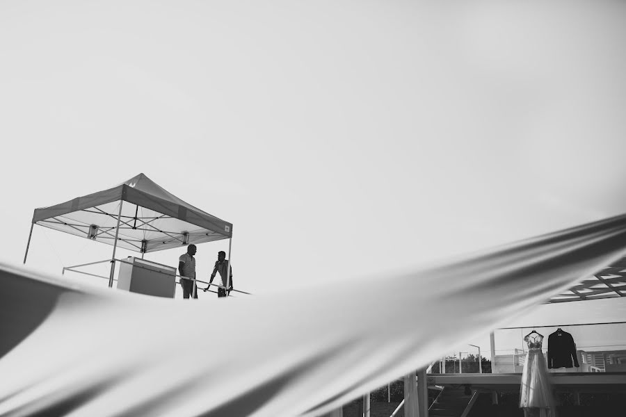 Fotógrafo de casamento Haitonic Liana (haitonic). Foto de 28 de agosto 2017