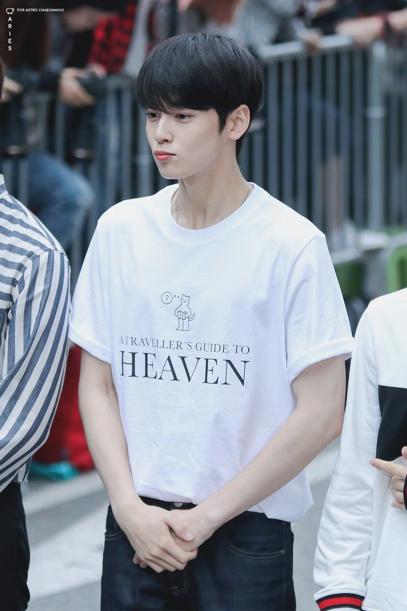 street style cha eun woo outfit