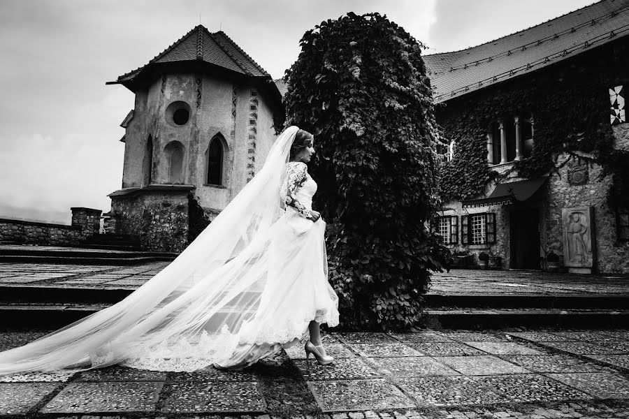 Wedding photographer Natalya Yasinevich (nata). Photo of 4 May 2021