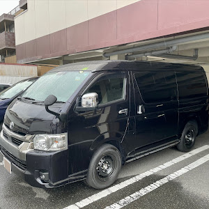 ハイエース