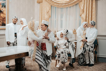 Wedding photographer Deni Farlyanda (farlyanda). Photo of 10 December 2020