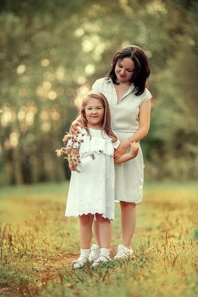 Wedding photographer Lesya Vedernikova (lesyav). Photo of 27 October 2021