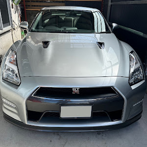 NISSAN GT-R R35