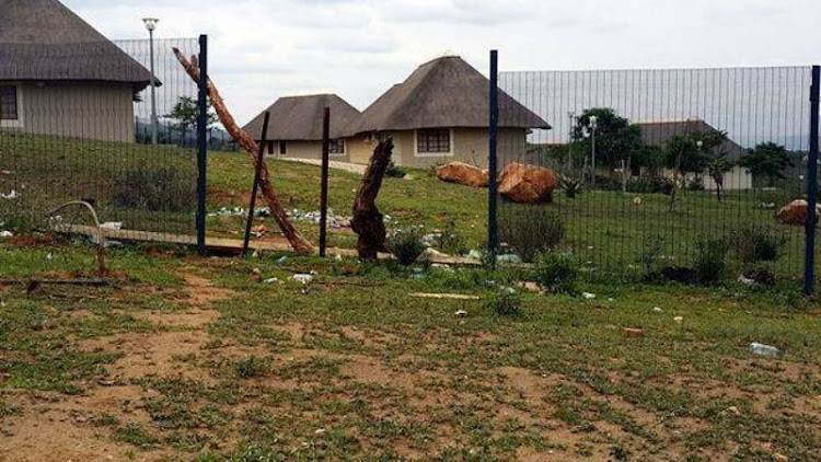 The Nkandla municipality is trying to verify whether pictures apparently showing Jacob Zuma's homestead in disrepair are authentic.