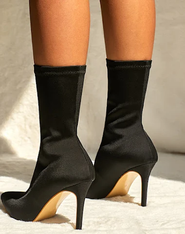 High-heeled enkellaarsjes met sokke - 2